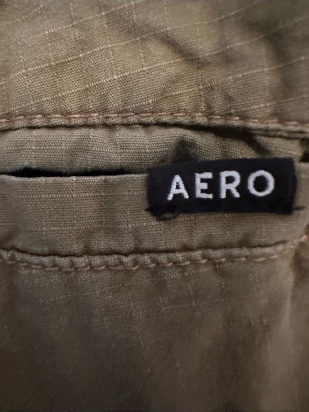 Aeropostale Men's Cargo Shorts in Brown - Picture 4 of 5